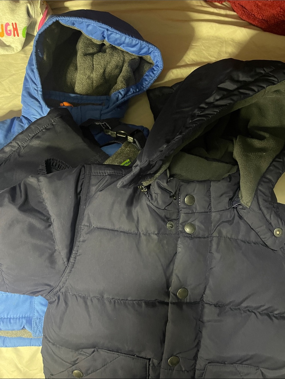 Bundle 2 Kids Puffer Jacket + snow pants